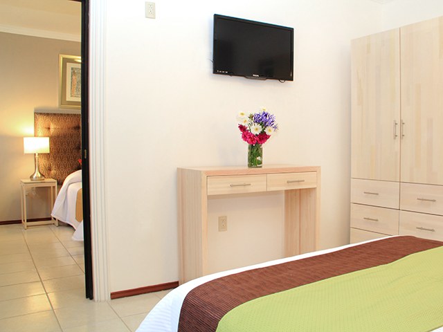 /images/habitaciones/ambar/ambar-b2.jpg